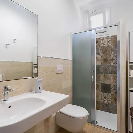 Li Paduli Apartament *